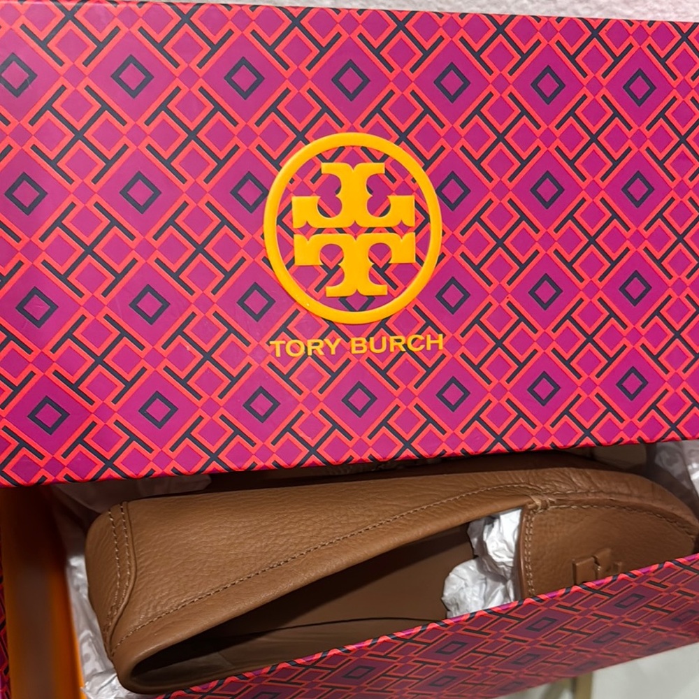 Tory Burch Brown Flats & Loafers